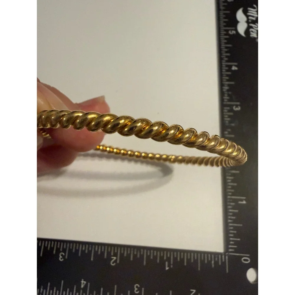 Vintage Gold Tone Twisted Rope Bangle Bracelet Textured Slip On Stackable 2.5in